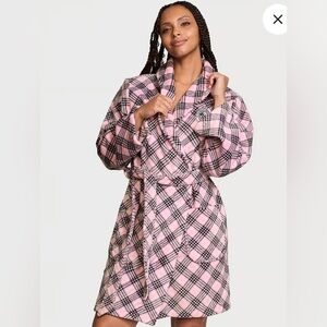 Victoria's Secret Pink Plaid Women's Robe